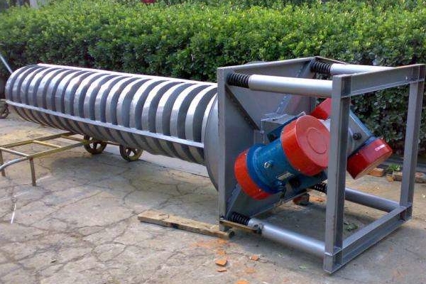 關(guān)于垂直振動(dòng)輸送機(jī)，了解了嗎